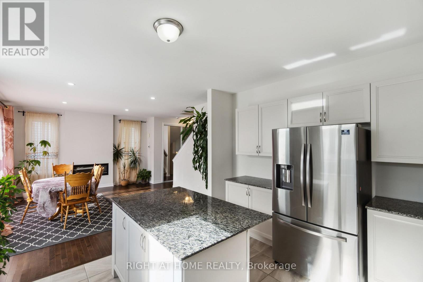 4 Bed, 4 Bath House for Rent in Ottawa – 503 PONTHIEU CIRCLE, Ottawa – MLS# X13480436 - Image 11