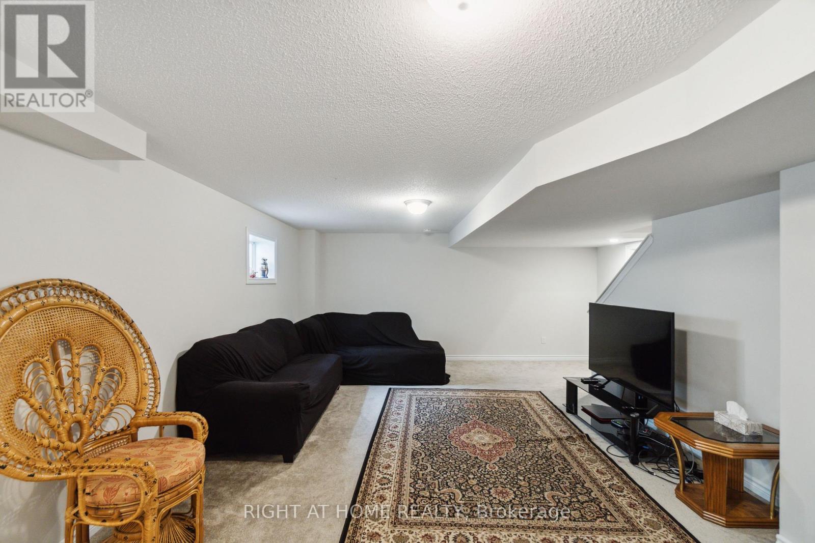 4 Bed, 4 Bath House for Rent in Ottawa – 503 PONTHIEU CIRCLE, Ottawa – MLS# X13480436 - Image 29