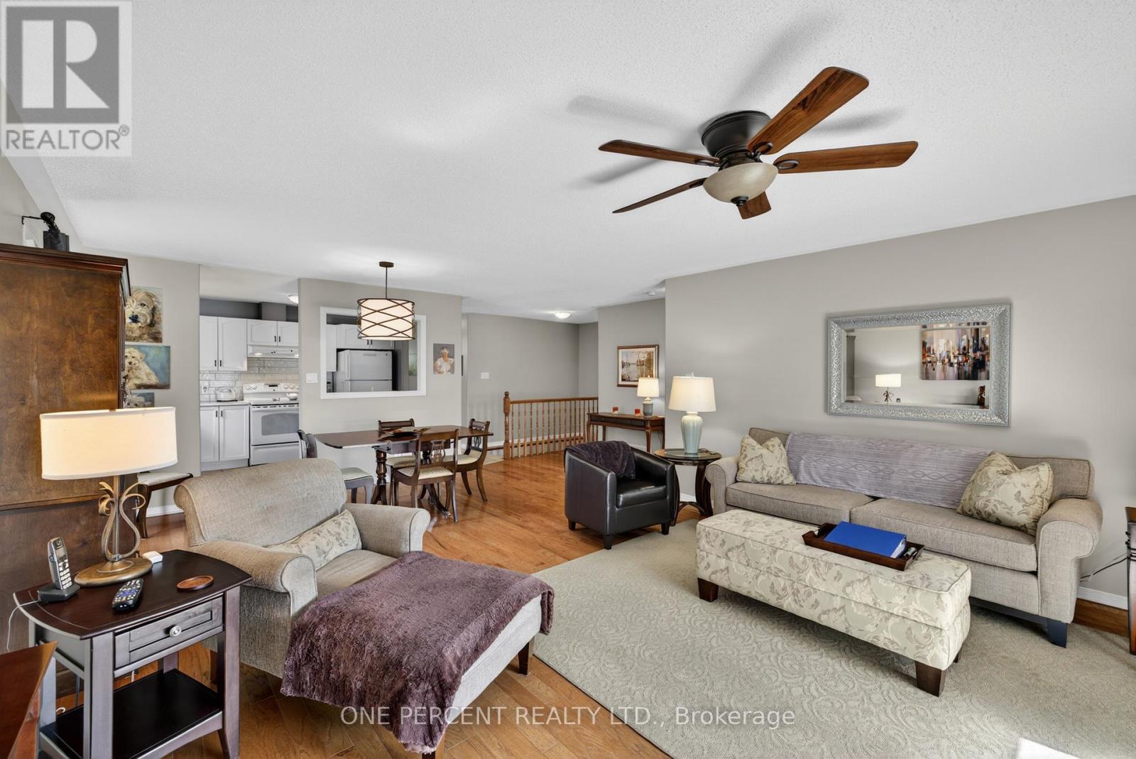 18 DR. GORDON CRESCENT - 9