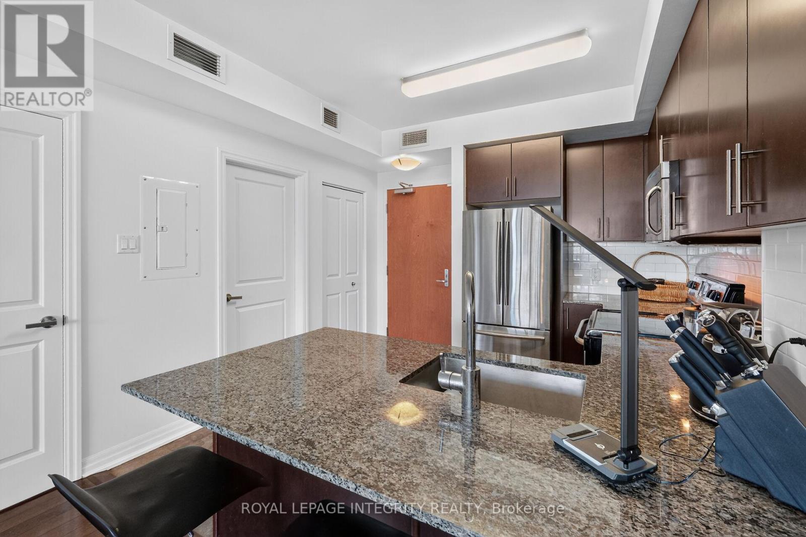 1 Bed, 1 Bath House for Rent in Ottawa – 2505 – 242 RIDEAU STREET, Ottawa – MLS# X13480634 - Image 27