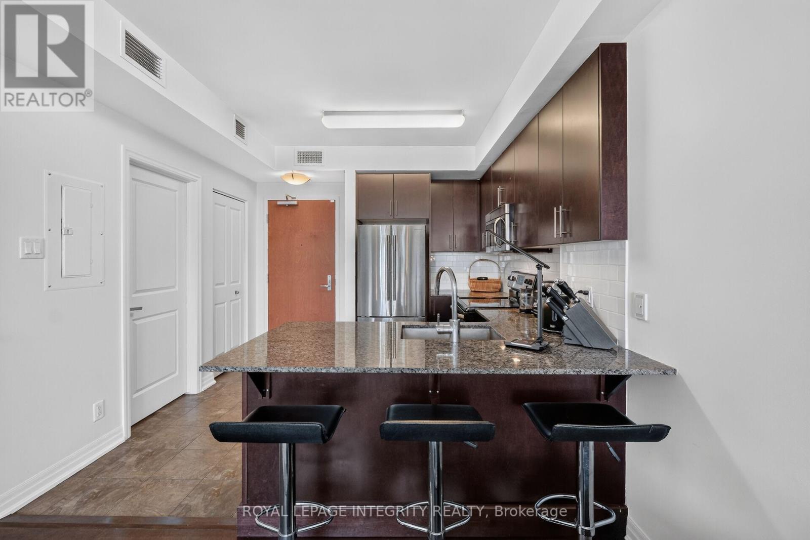 1 Bed, 1 Bath House for Rent in Ottawa – 2505 – 242 RIDEAU STREET, Ottawa – MLS# X13480634 - Image 28