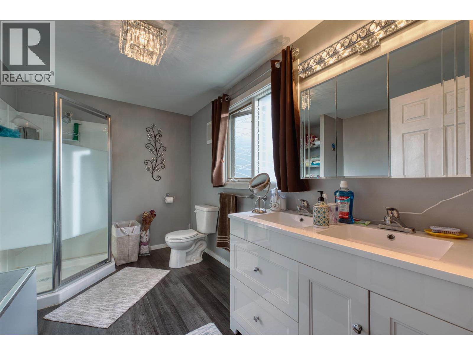#34 8508 Clerke Road - 10
