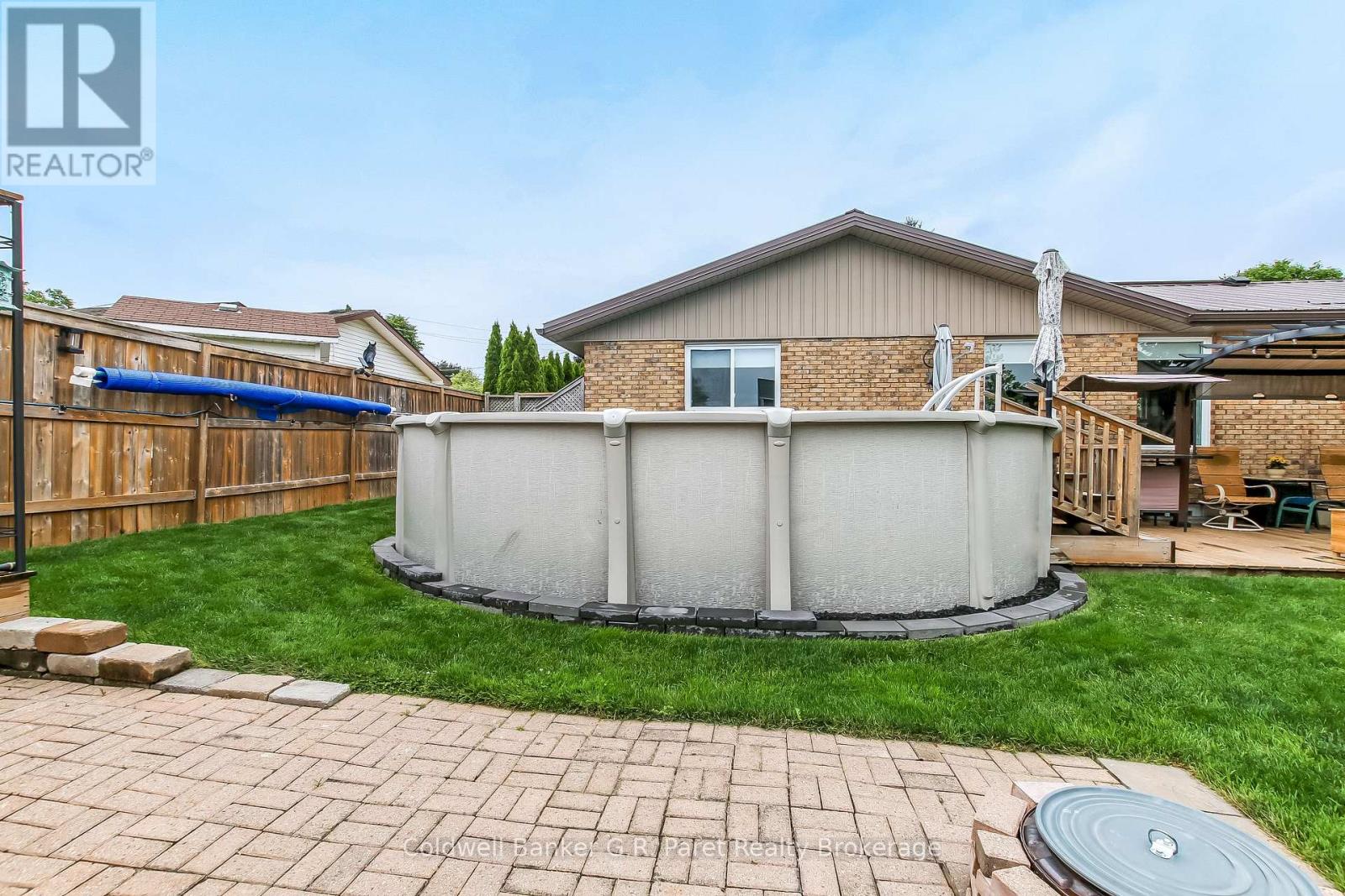 28 PEGGY AVENUE - 35