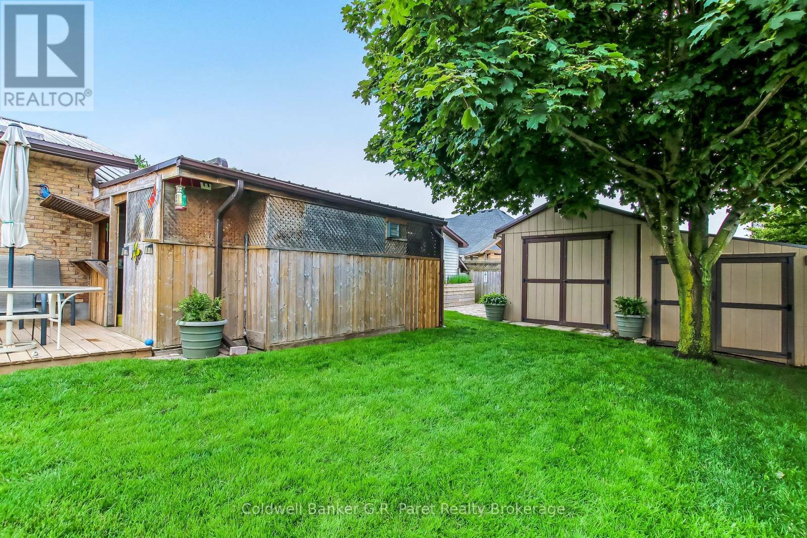 28 PEGGY AVENUE - 38