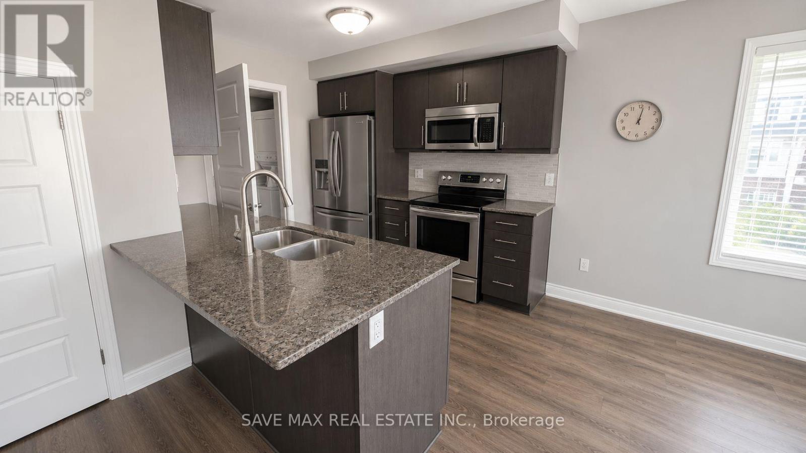 12 - 4 DAYLILY LANE — photo 2