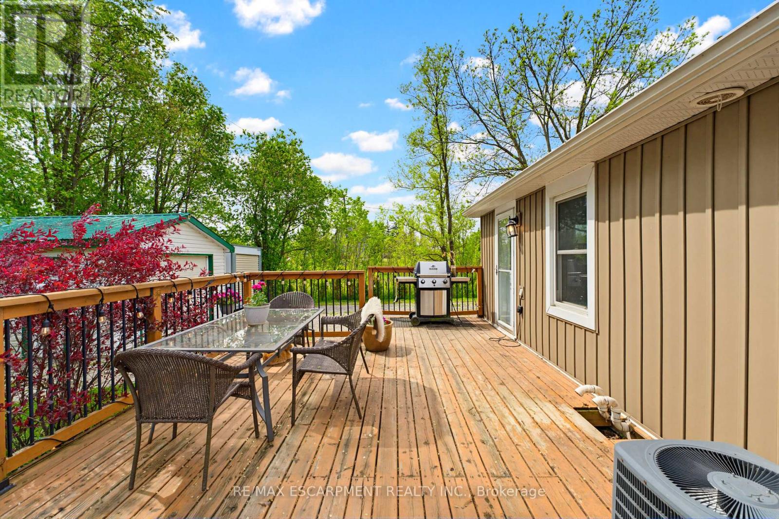 1390 MCKENZIE ROAD - 21