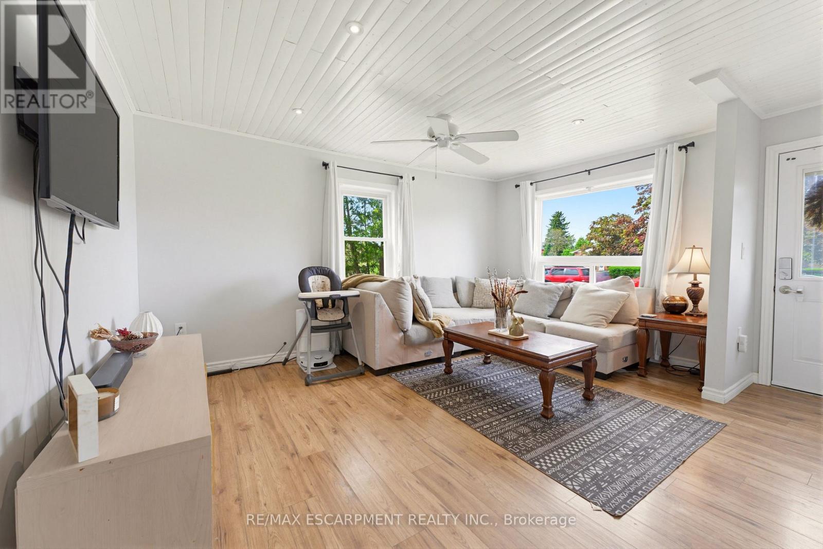 1390 MCKENZIE ROAD - 8