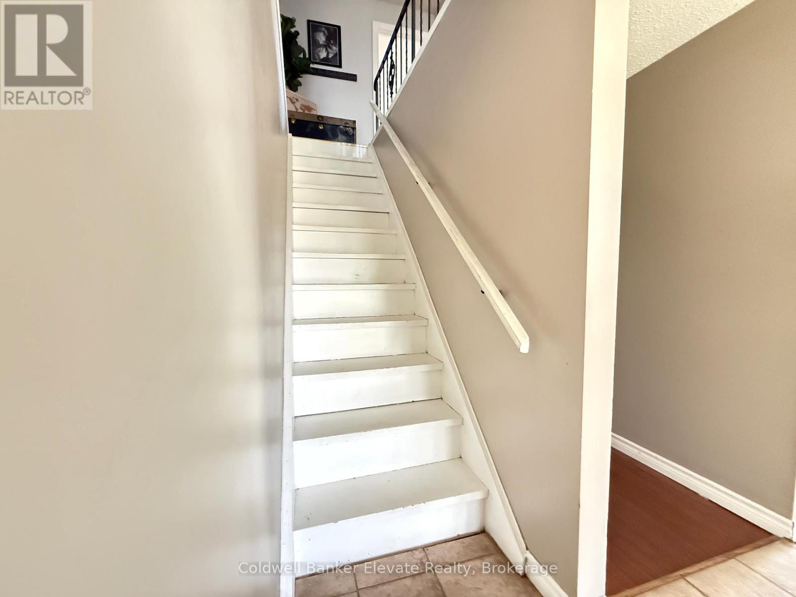 1860 7TH AVENUE W - 17
