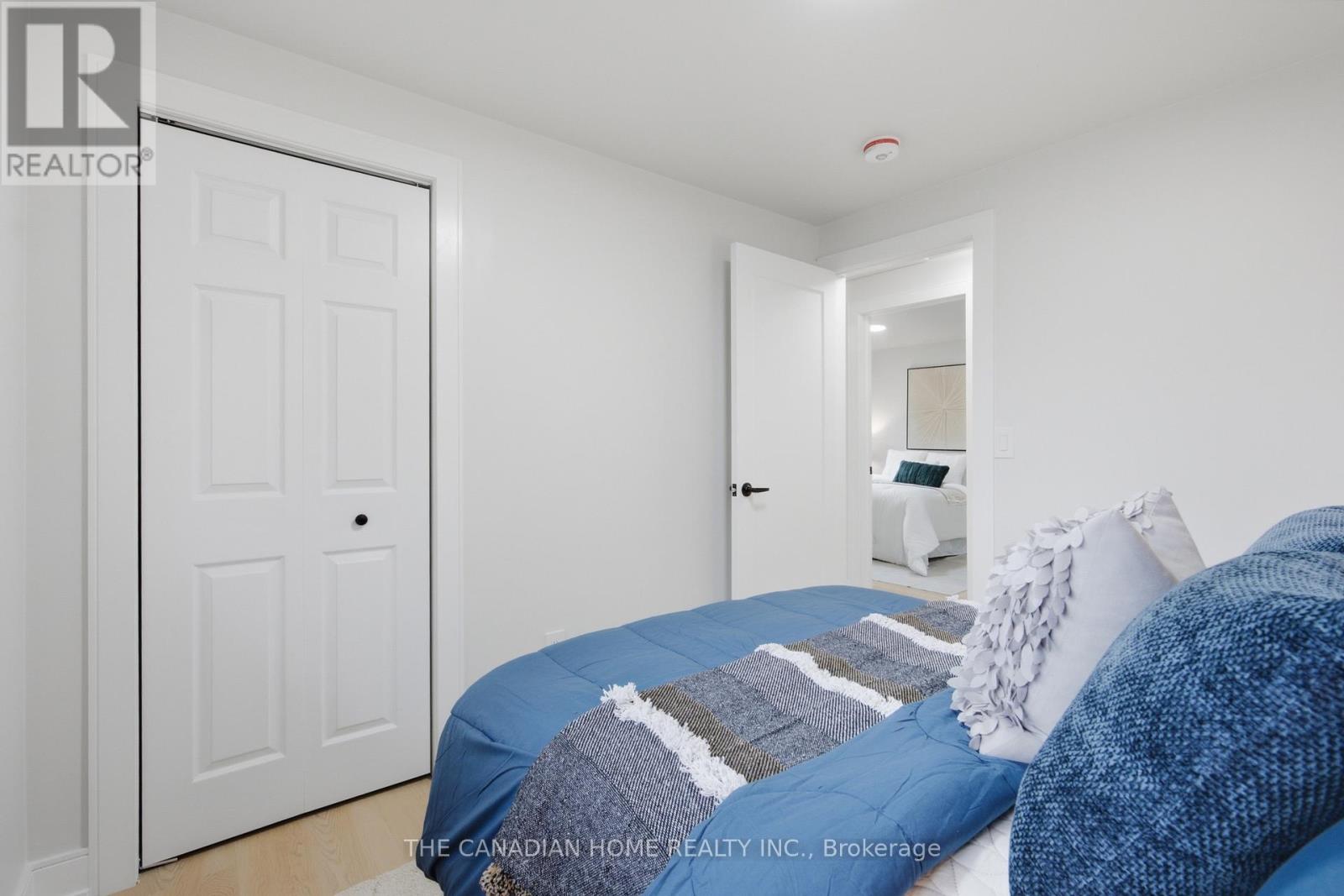 5955 FRONTENAC STREET - 20