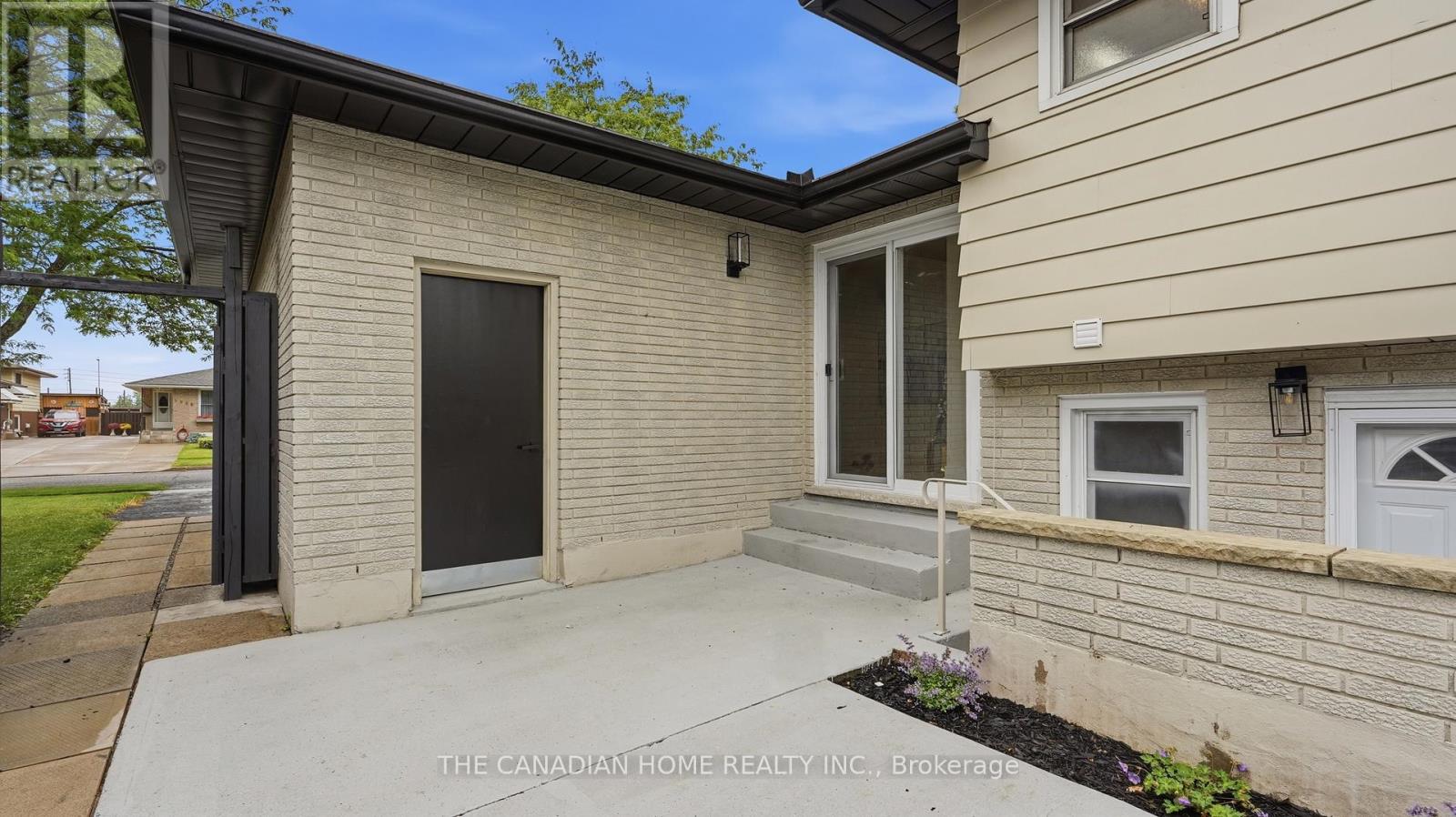 5955 FRONTENAC STREET - 41