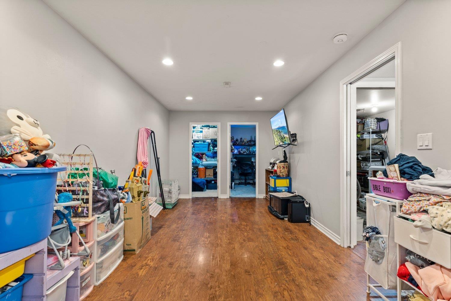 46017 SHERWOOD DRIVE, Promontory, Chilliwack