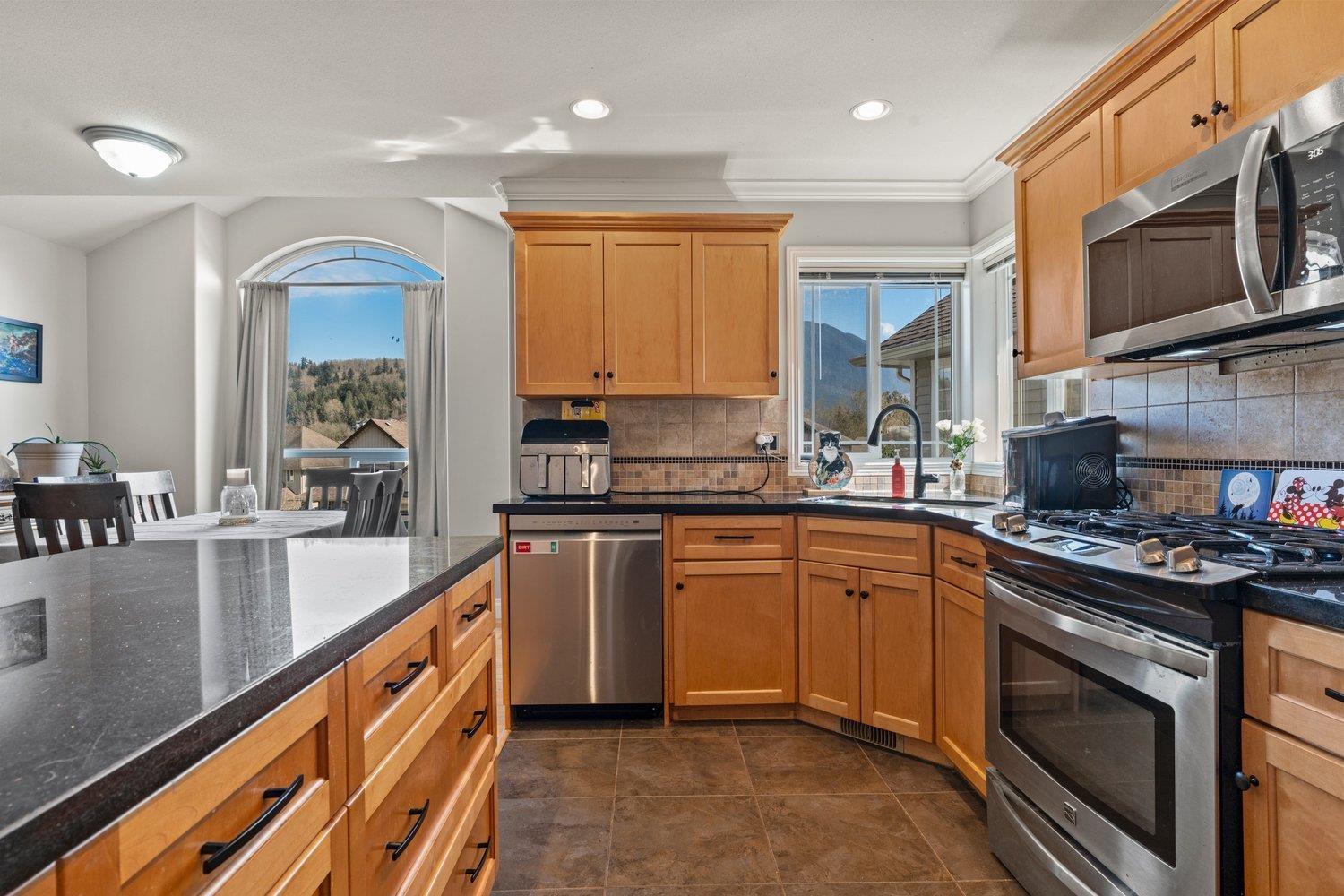 46017 SHERWOOD DRIVE, Promontory, Chilliwack