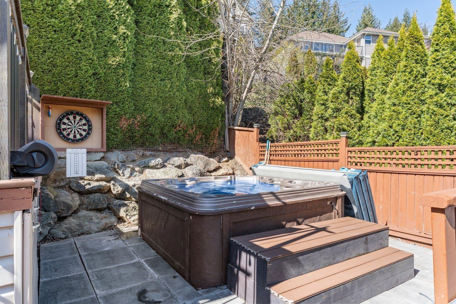 46017 SHERWOOD DRIVE, Promontory, Chilliwack