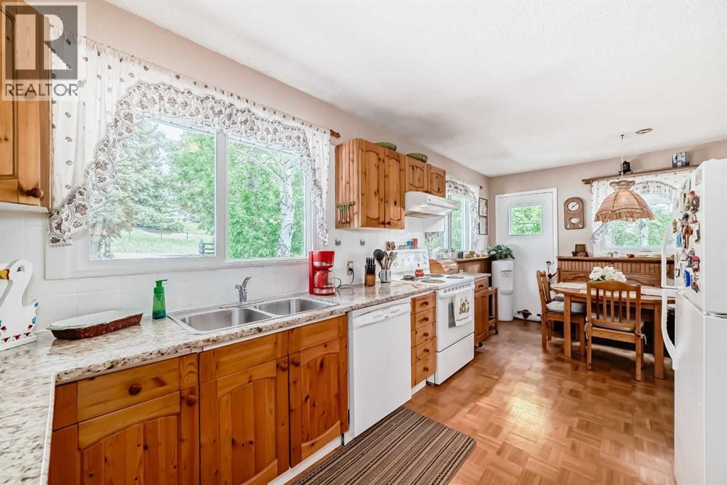 Looking from the entry foyer into your country kitchen