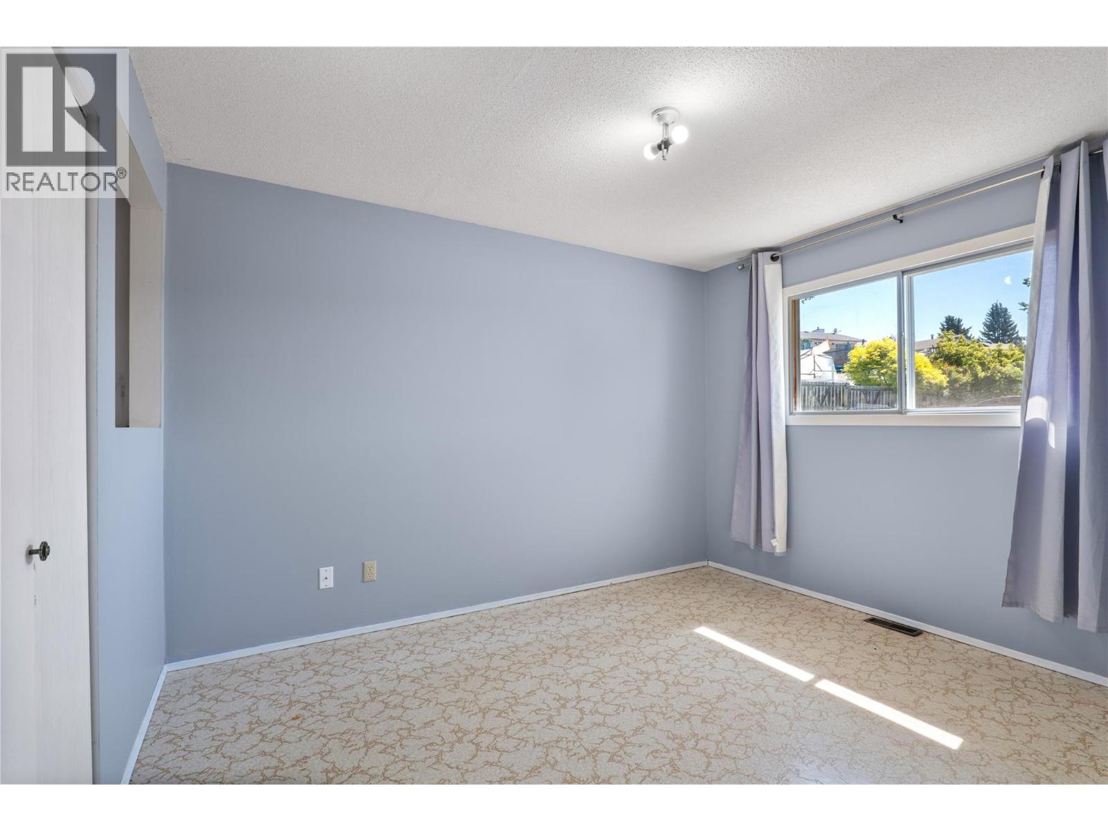 441 Opal Drive - 11