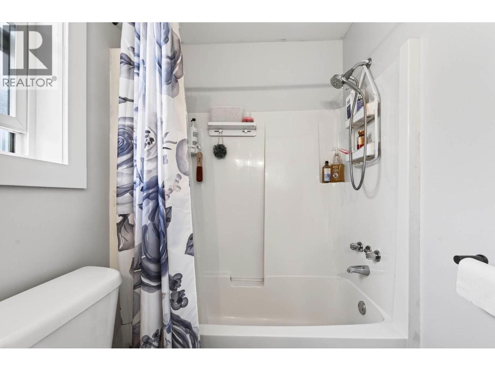 1018 HILLSIDE Avenue - 26