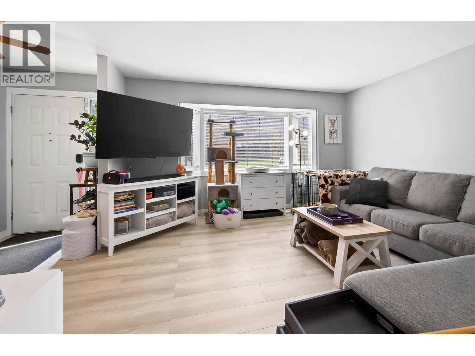 1018 HILLSIDE Avenue - 8
