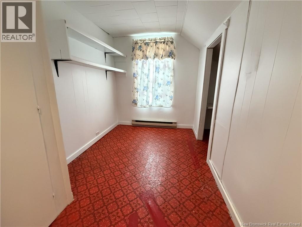 80 rue St-Antoine - 16