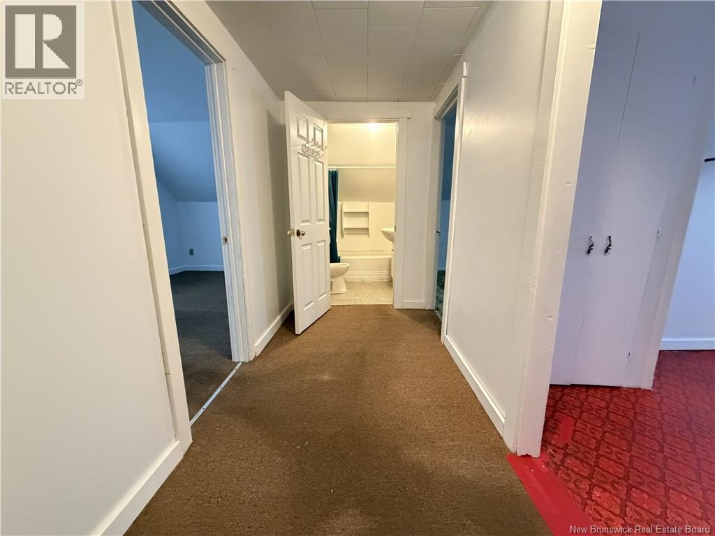 80 rue St-Antoine - 18