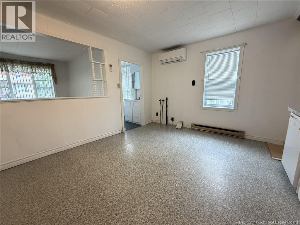 80 rue St-Antoine - 7