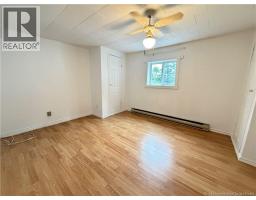 Kitchen - 80 Rue St-antoine, Saint Leonard, NB E7E1Z4 Photo 10