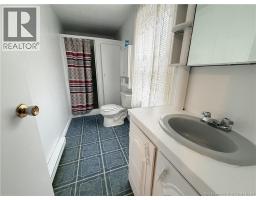 80 Rue St-antoine, Saint Leonard, NB E7E1Z4 Photo 12