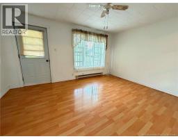 Bedroom - 80 Rue St-antoine, Saint Leonard, NB E7E1Z4 Photo 8