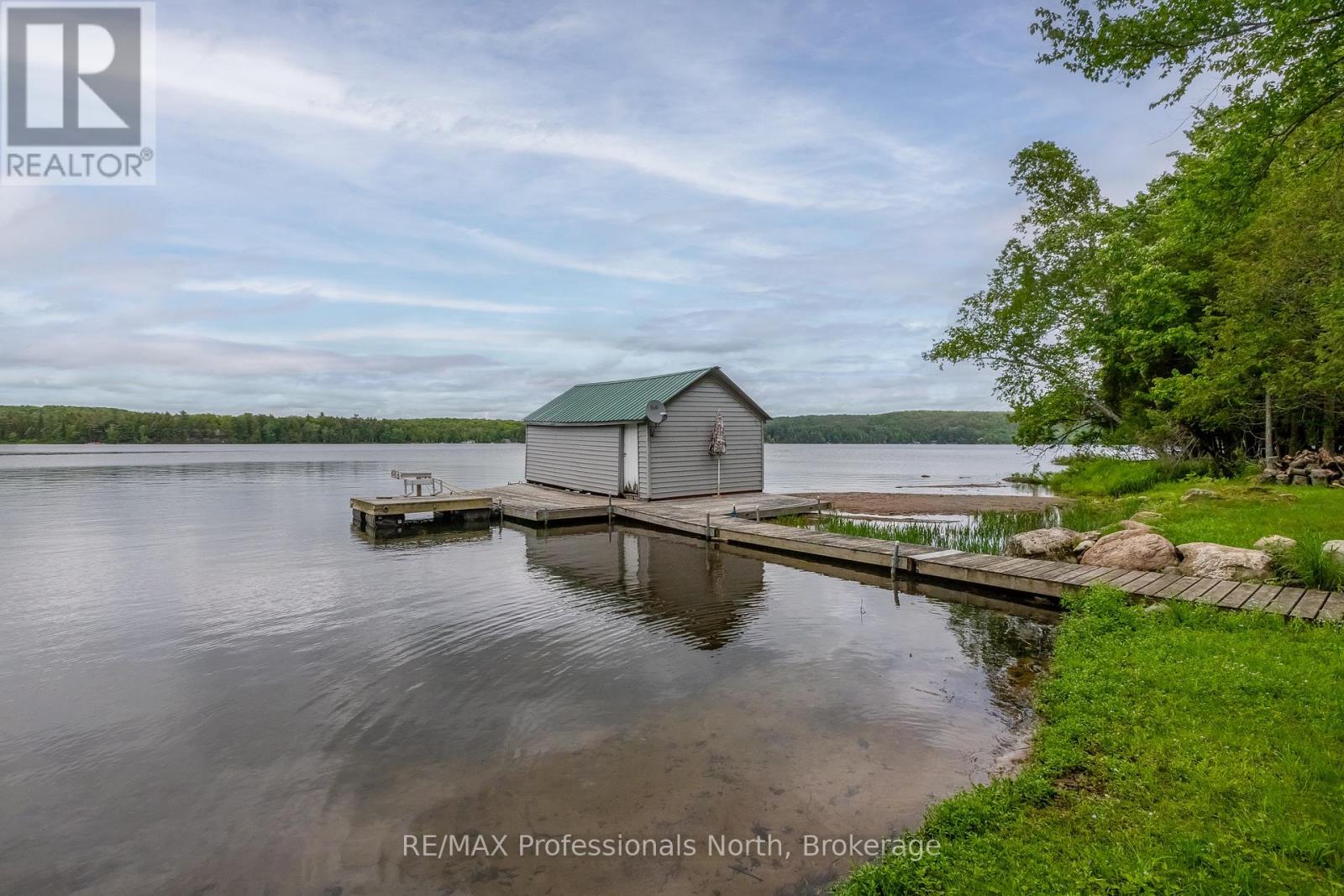 339 SUNNYLEA AVENUE - 9