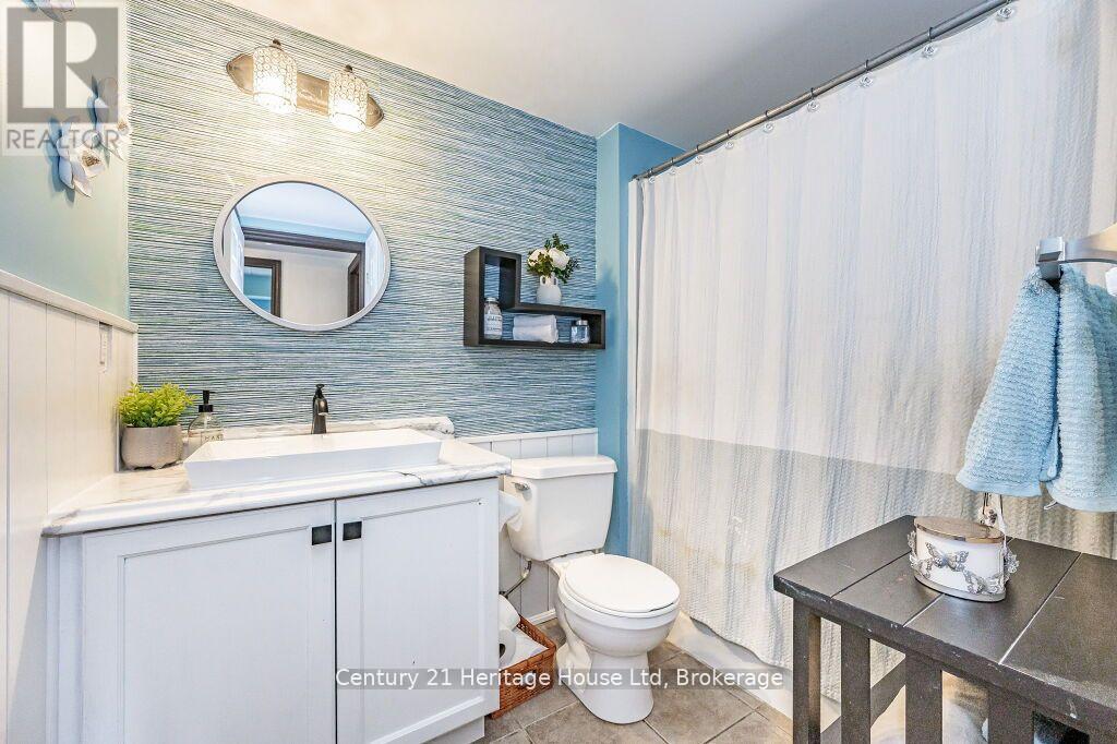 #212 43 GOODWIN DRIVE - 14