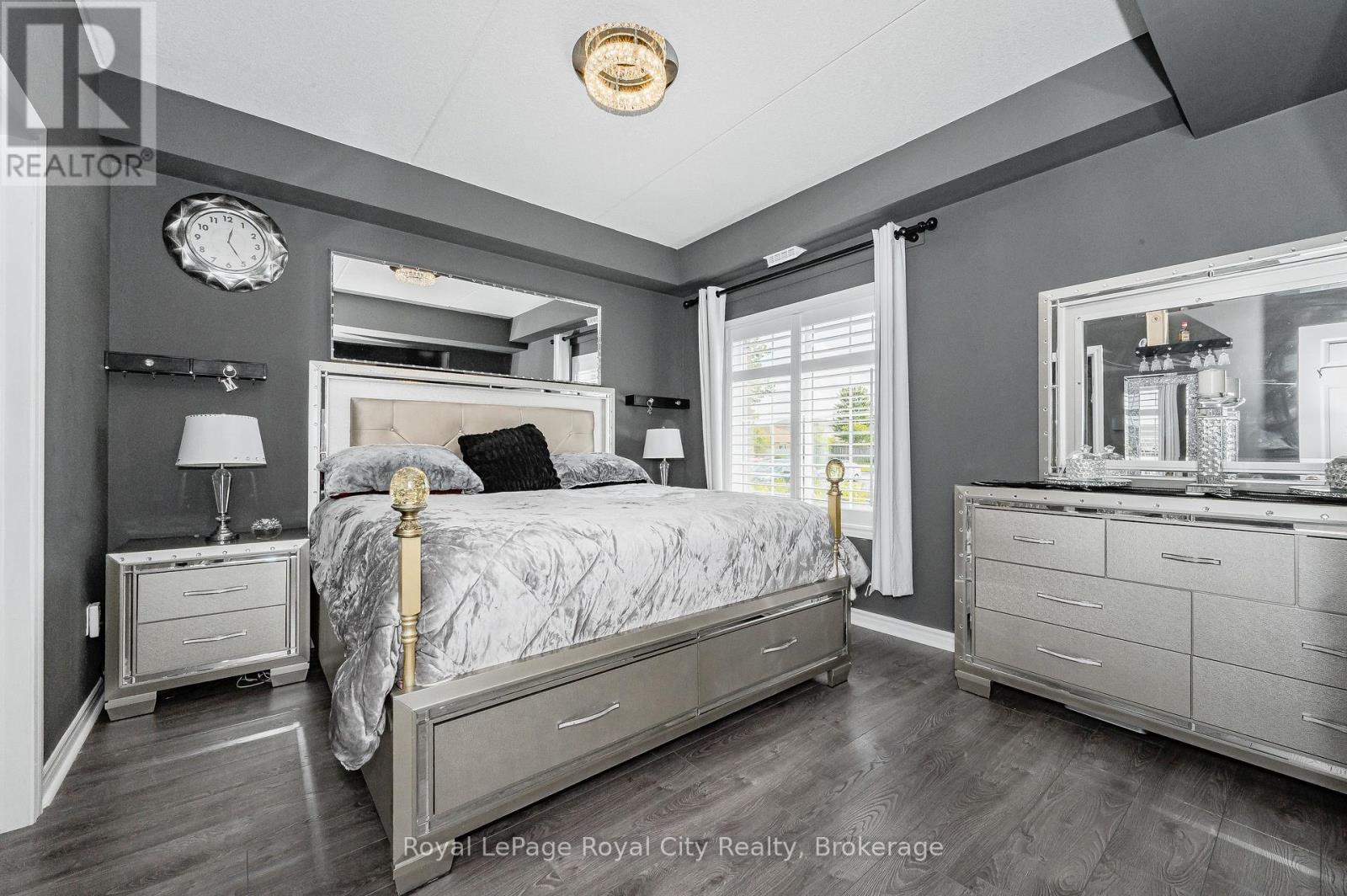 #102 308 WATSON PARKWAY N - 12