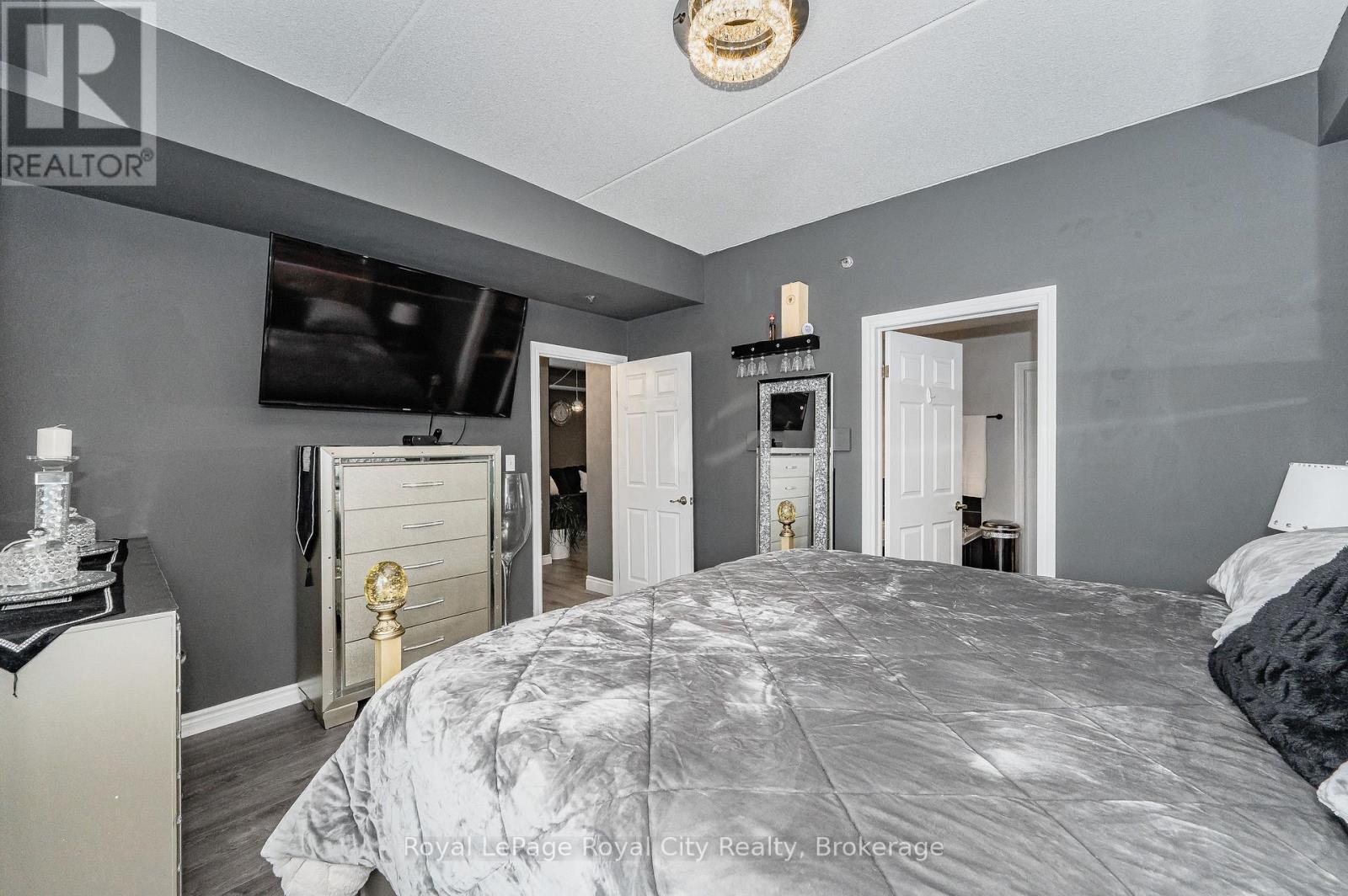 #102 308 WATSON PARKWAY N - 14