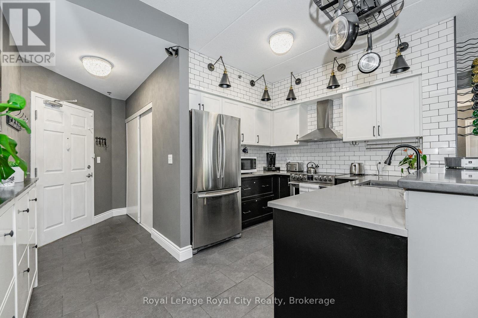 #102 308 WATSON PARKWAY N - 2