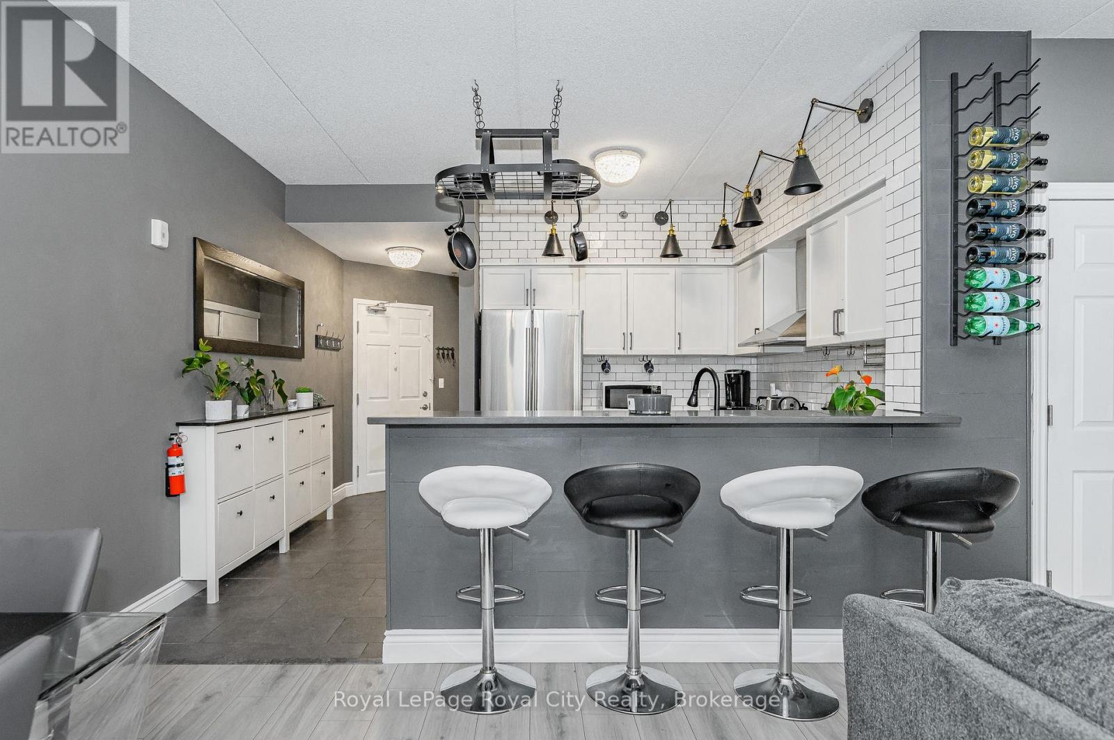 #102 308 WATSON PARKWAY N - 4