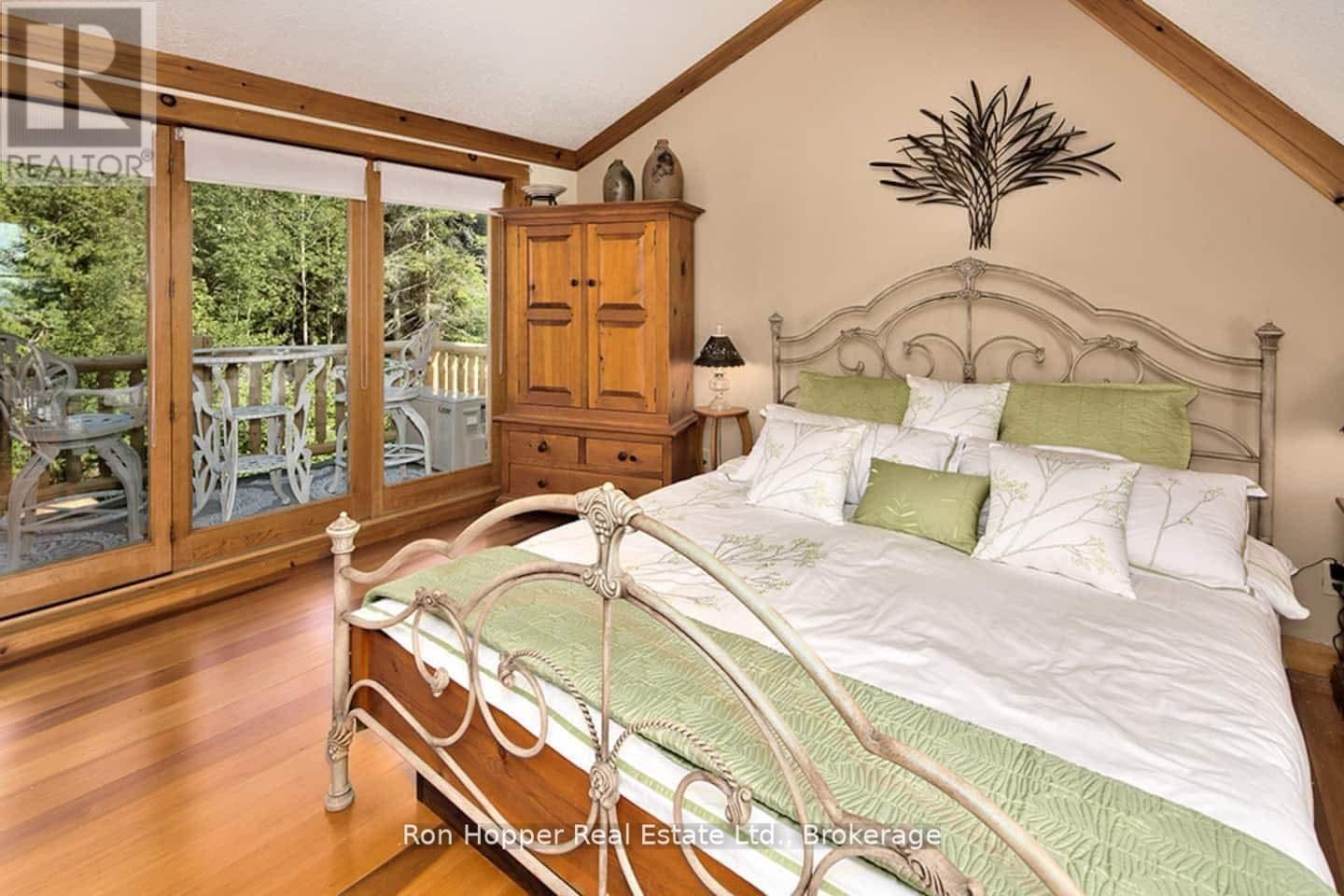 31 RICHARDSON ROAD - 16