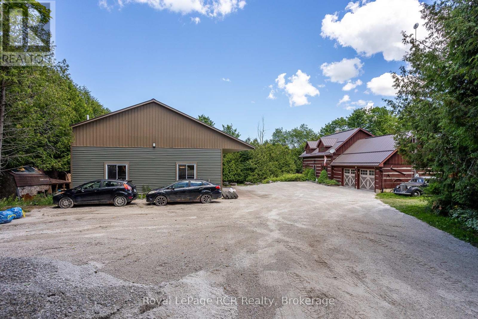113 CRAWFORD ROAD - 35