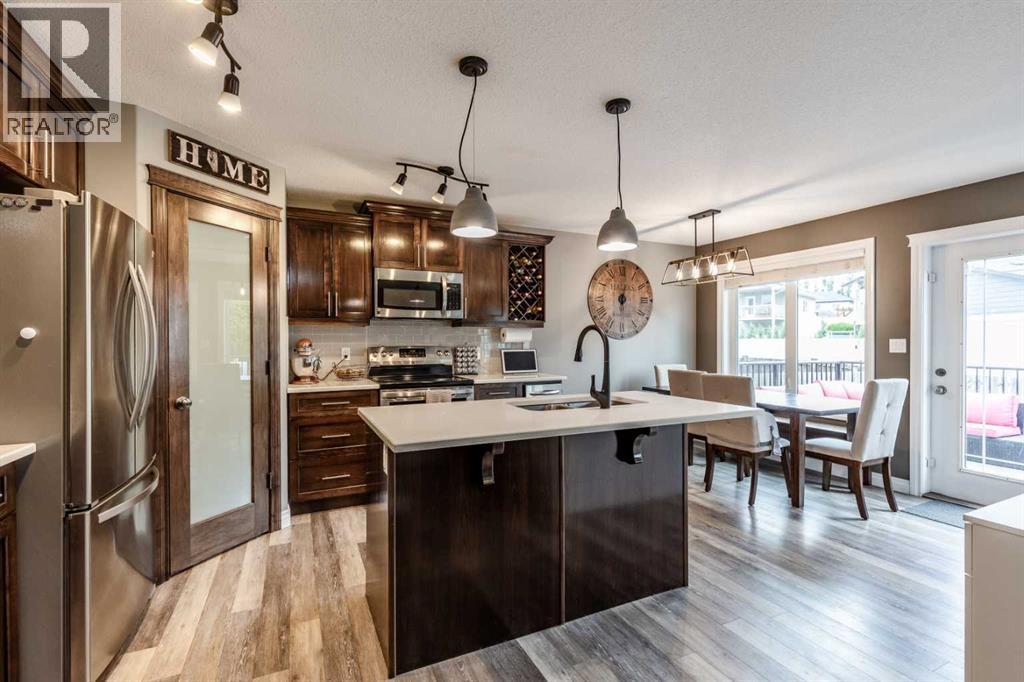 596 Vista Drive SE — photo 10
