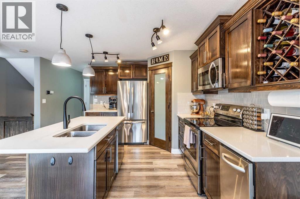 596 Vista Drive SE — photo 17