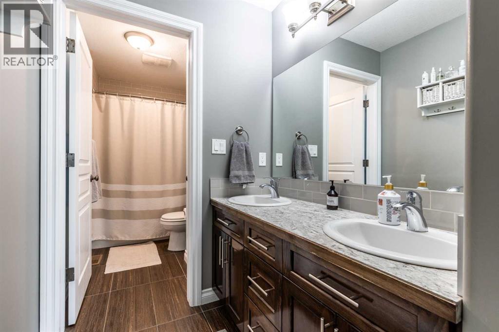 596 Vista Drive SE — photo 25
