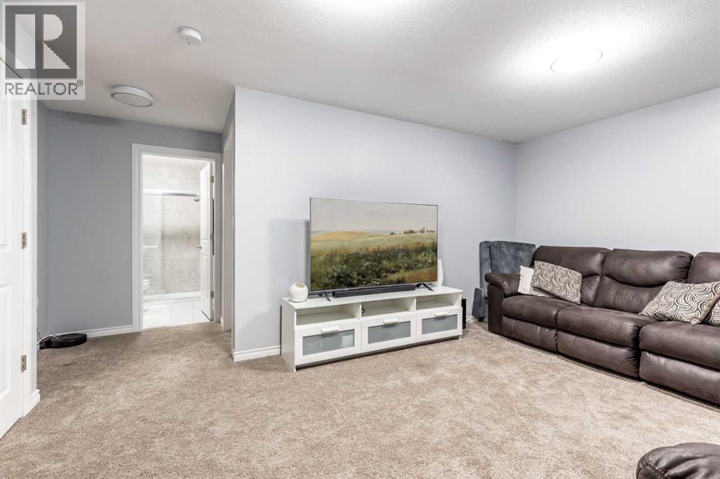 596 Vista Drive SE — photo 36