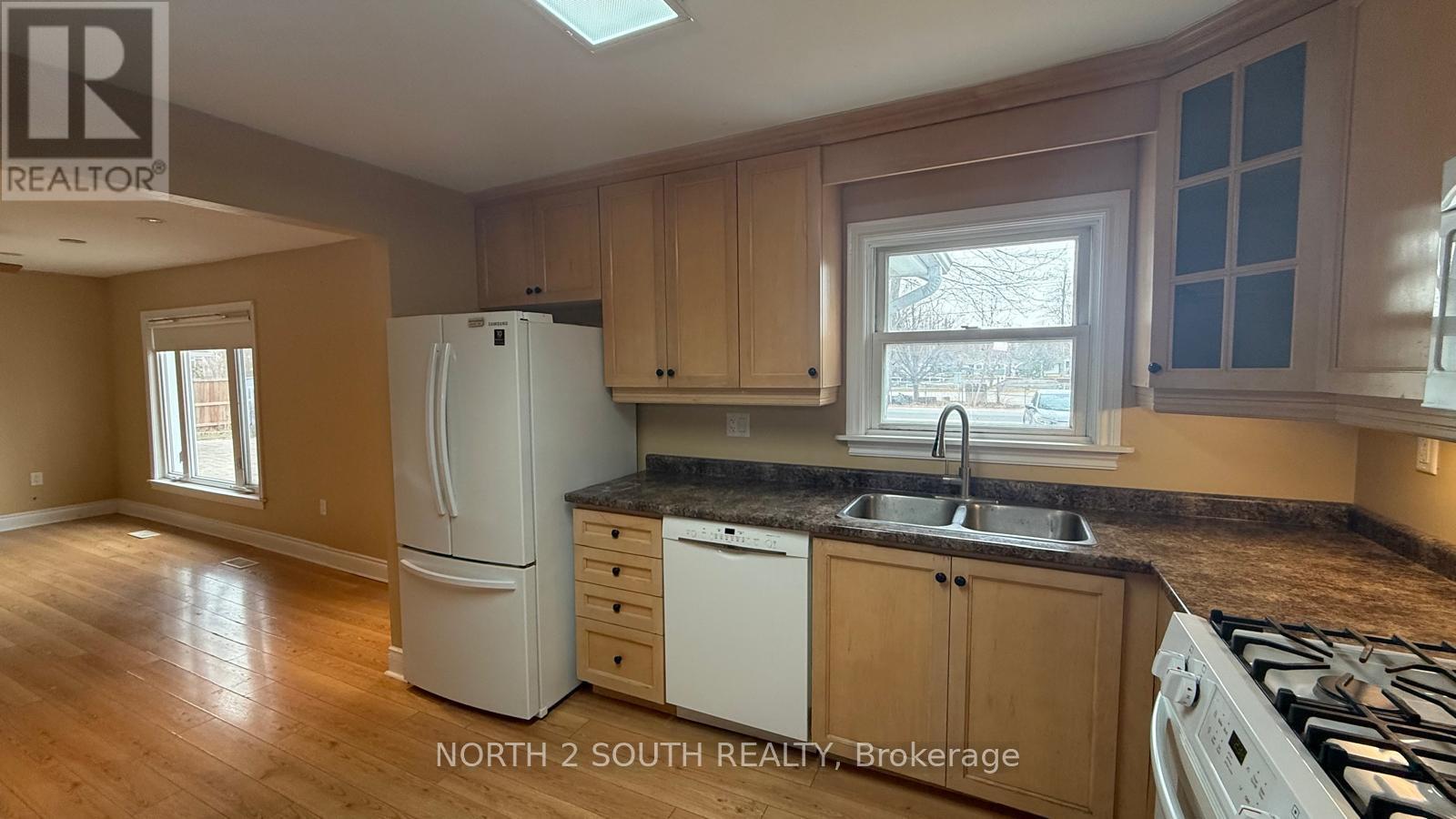 1125 SHORE ACRES DRIVE - 8