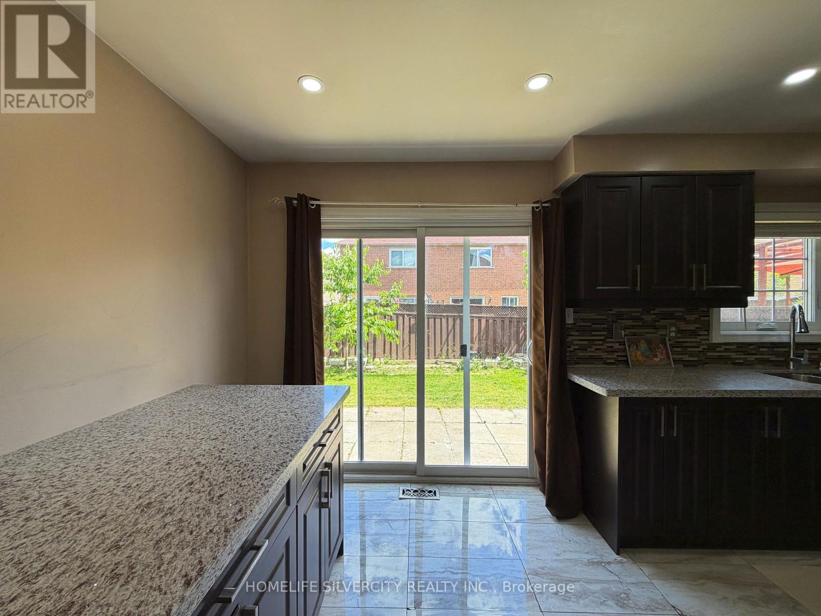 45 PIANE AVENUE - 14