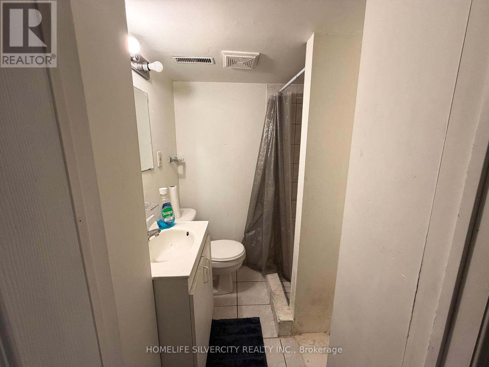 45 PIANE AVENUE - 26