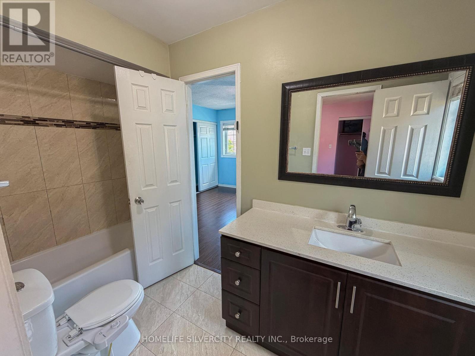 45 PIANE AVENUE - 12
