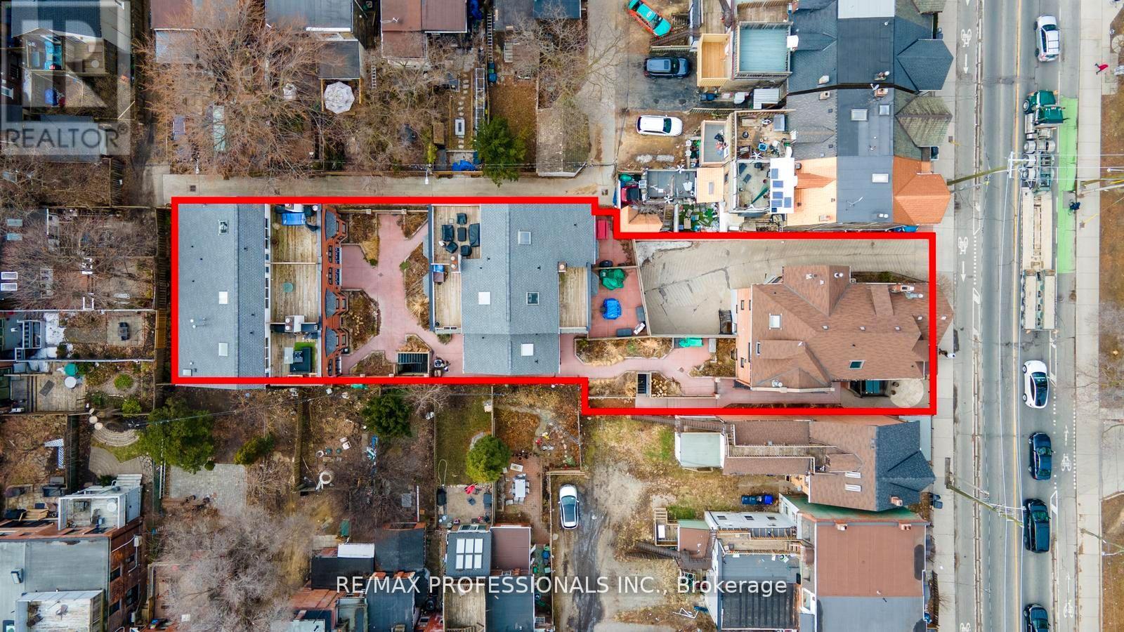 #C 253 WELLESLEY STREET E - 36