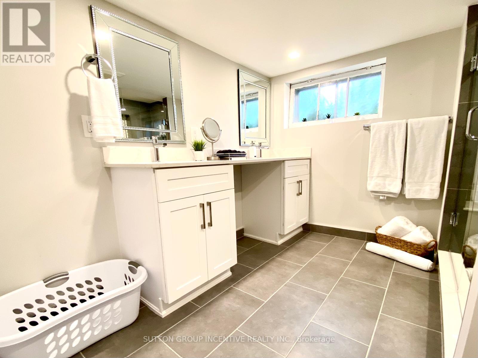 5151 KITCHENER STREET - 9