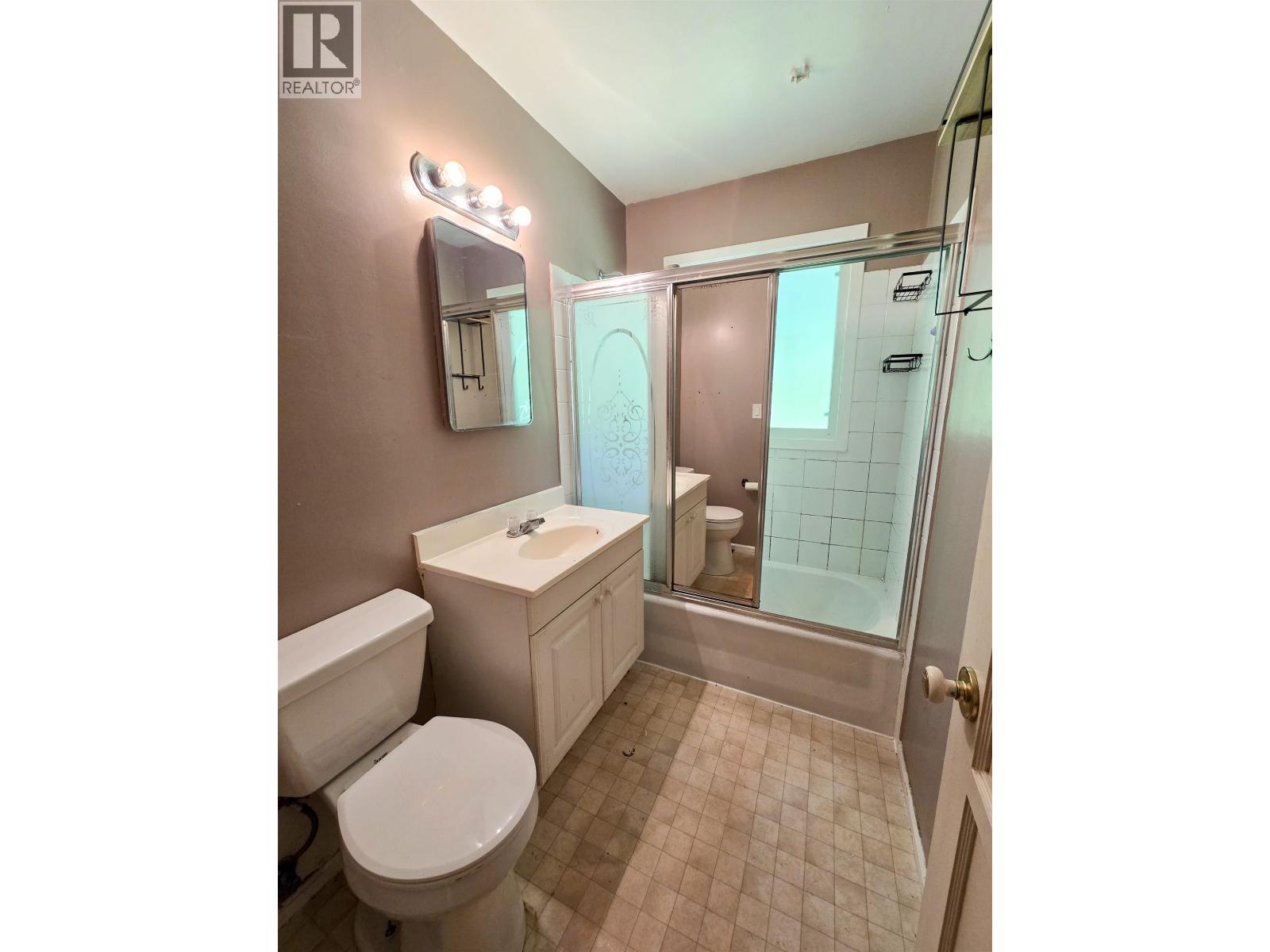 22 GANNET CRESCENT - 5