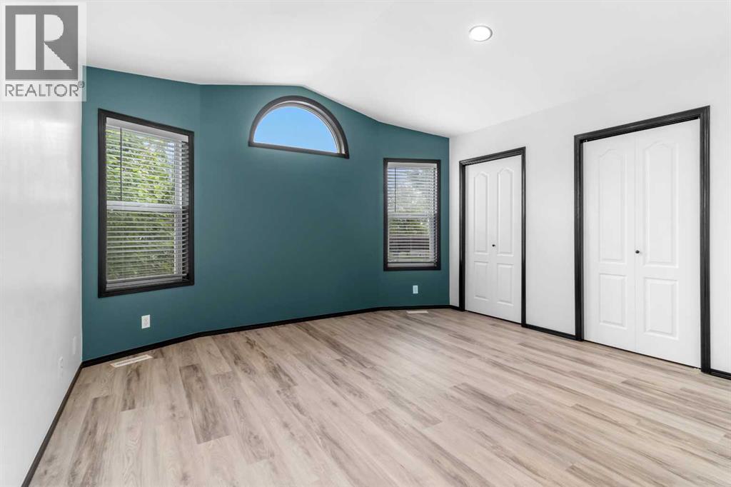 61 Premiere Crescent — photo 11