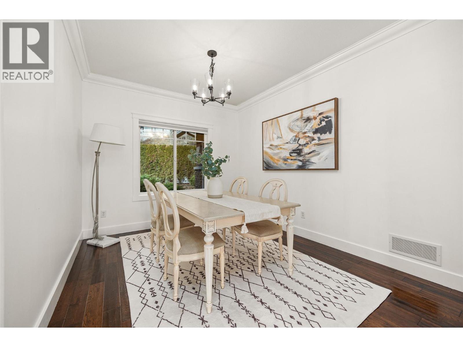 2584 Lucinde Road - 32