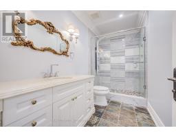 9 Highland Court, Aurora, ON L4G2S9 Photo 32