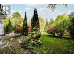 9 Highland Court, Aurora, ON L4G2S9 Photo 36